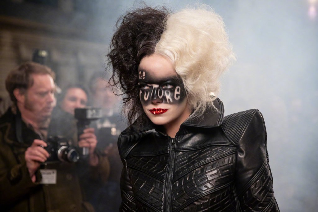 Emma Stone confirms return to "Cruella" sequel