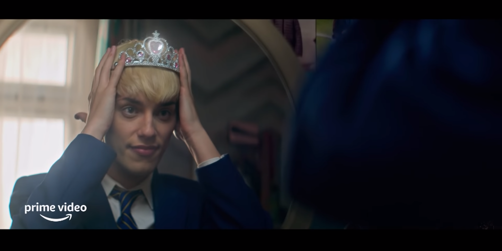 "Everybody's Talking About Jamie" released a new trailer