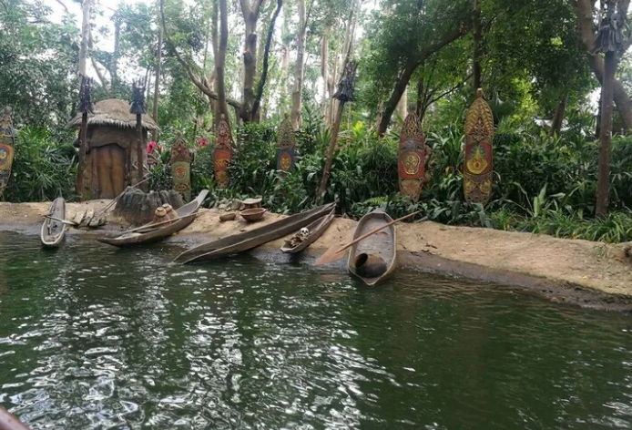 "Jungle Cruise": A promotional video for the Disneyland project