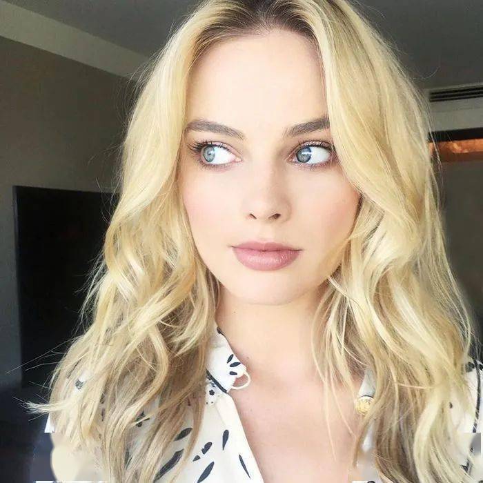 Margot Robbie: Her popularity began with "slaps" Leonardo in the face