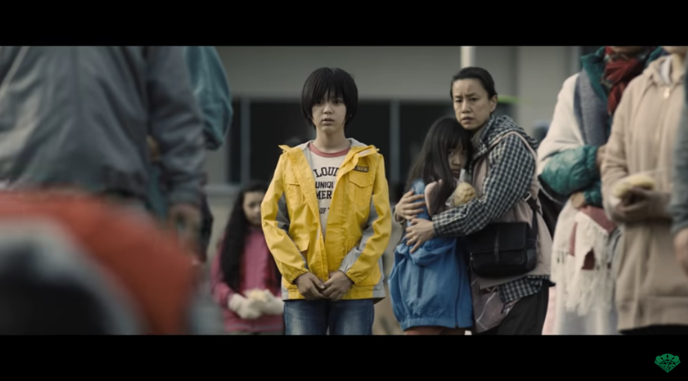 Takeru Satô & Hiroshi Abe's "護られなかった者たちへ" released a new trailer