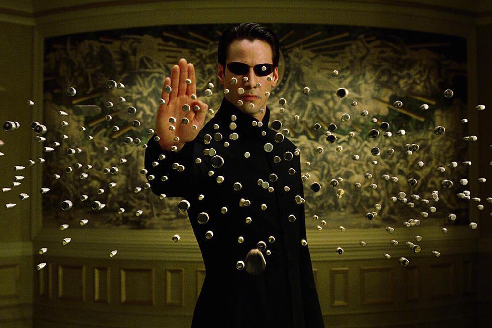 "The Matrix 4" named "The Matrix Resurrections"