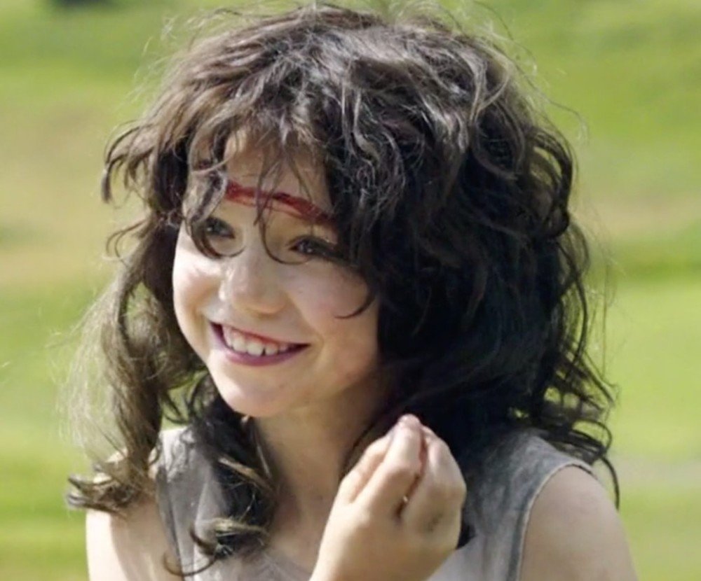 Those little loli who can be used as social account avatars in the movies