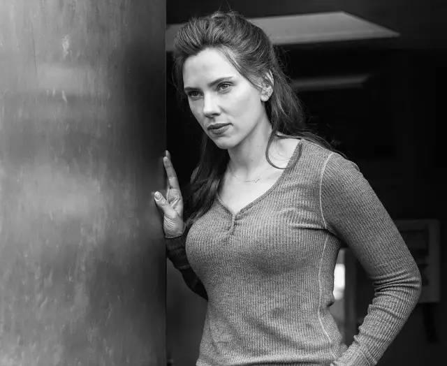 Received a $ 20 million still sue? Why Scarlett Johansson sued Disney?