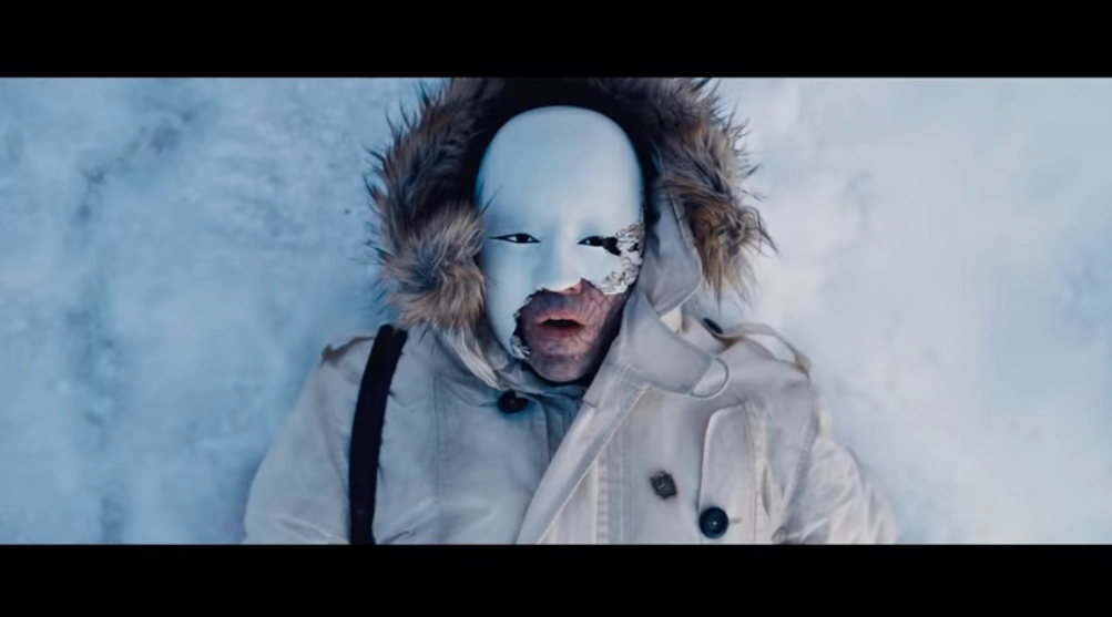 "007: No Time to Die" reveals the ultimate trailer, Bond is surrounded by enemies