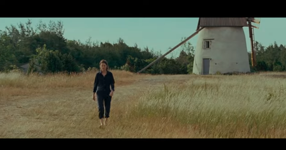 "Bergman Island" revealed the official trailer