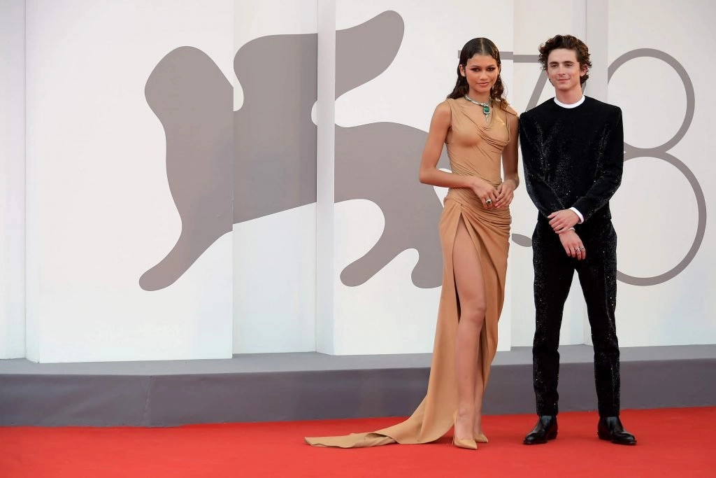 "Dune" premiered in Venice, with leading actors such as Chalamet & Zendaya appearing