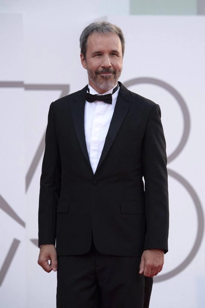 "Dune" premiered in Venice, with leading actors such as Chalamet & Zendaya appearing