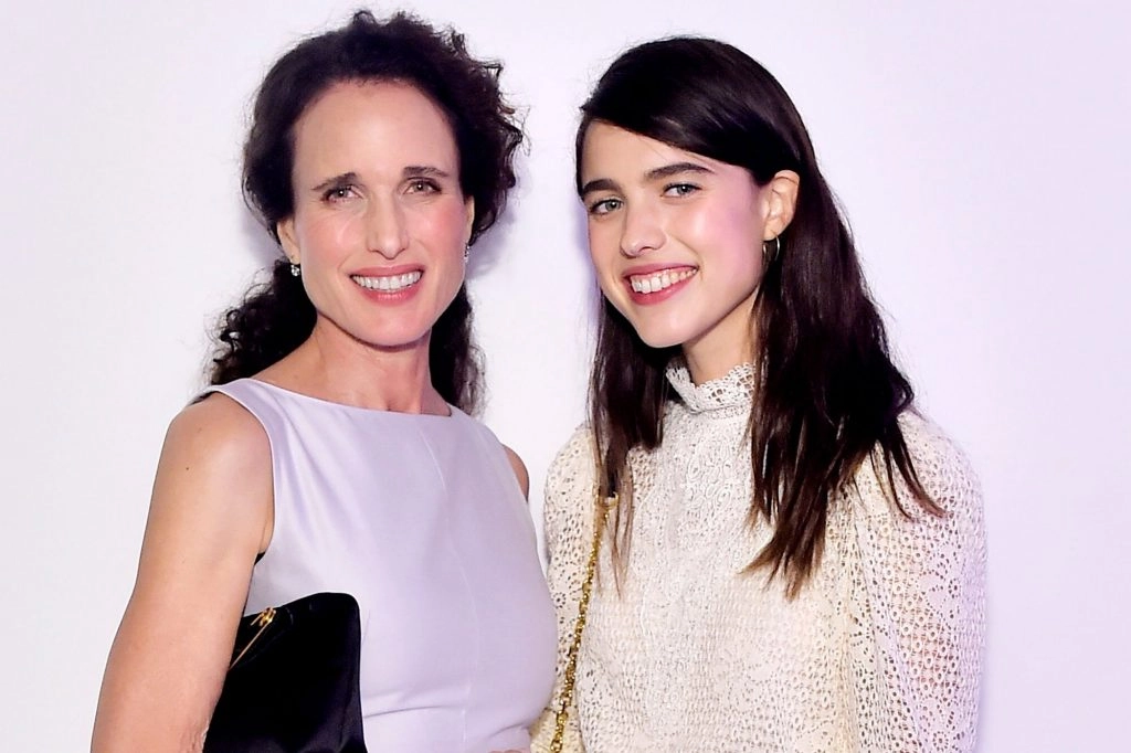 Margaret Qualley's new drama "Maid" revealed the official trailer