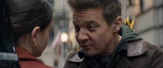 Marvel drama "Hawkeye" has a trailer exposed, full of Christmas flavor