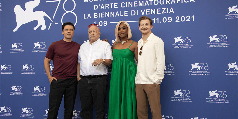 "The Card Counter" held a press conference in Venice and shortlisted for the main competition unit