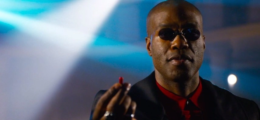 The poster and trailer of "The Matrix Resurrections" are released worldwide, the story continues the third part, Neo & Trinity both return.