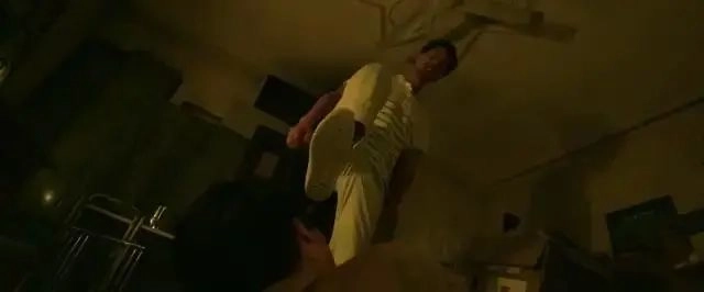 "Escape from Mogadishu": North Korean and South Korean diplomats joined forces to escape from war-torn areas