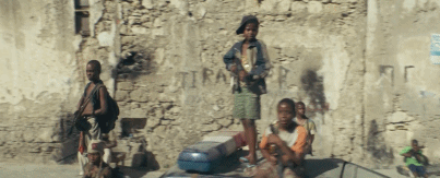 "Escape from Mogadishu": North Korean and South Korean diplomats joined forces to escape from war-torn areas