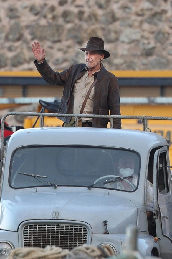 "Indiana Jones 5" new live photos released! Harrison Ford is all smiles