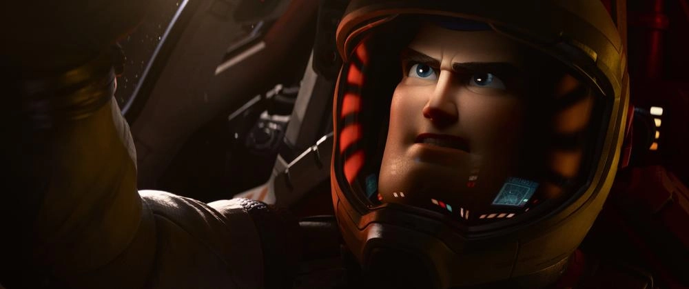 "Lightyear": Buzz Lightyear Space Movie Exposure Trailer, Chris Evans dubbing him