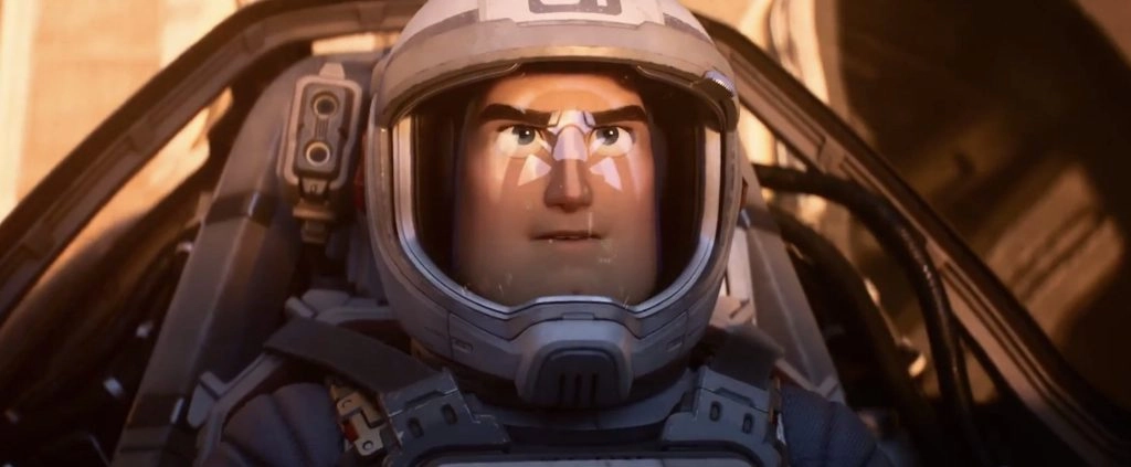 "Lightyear": Buzz Lightyear Space Movie Exposure Trailer, Chris Evans dubbing him