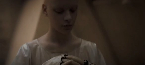 "Sand Dune" releases a special edition of clothing aesthetics, the beauty of modeling from another world