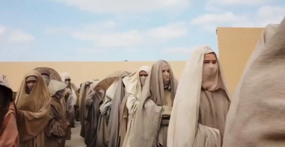 "Sand Dune" releases a special edition of clothing aesthetics, the beauty of modeling from another world