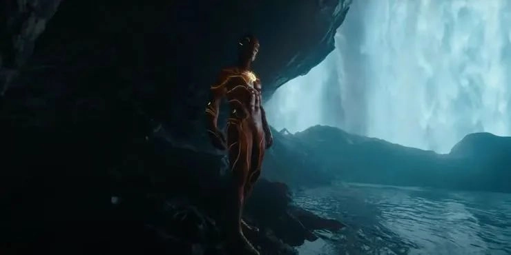 "The Flash" first trailer stinger analysis: Two generations of the Flash in the same frame