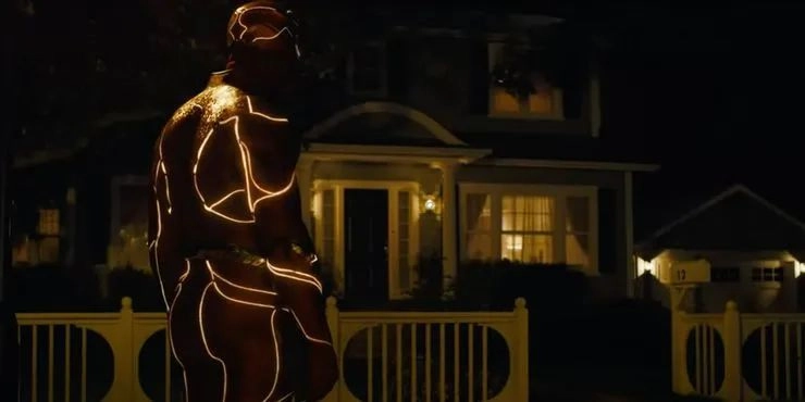 "The Flash" first trailer stinger analysis: Two generations of the Flash in the same frame