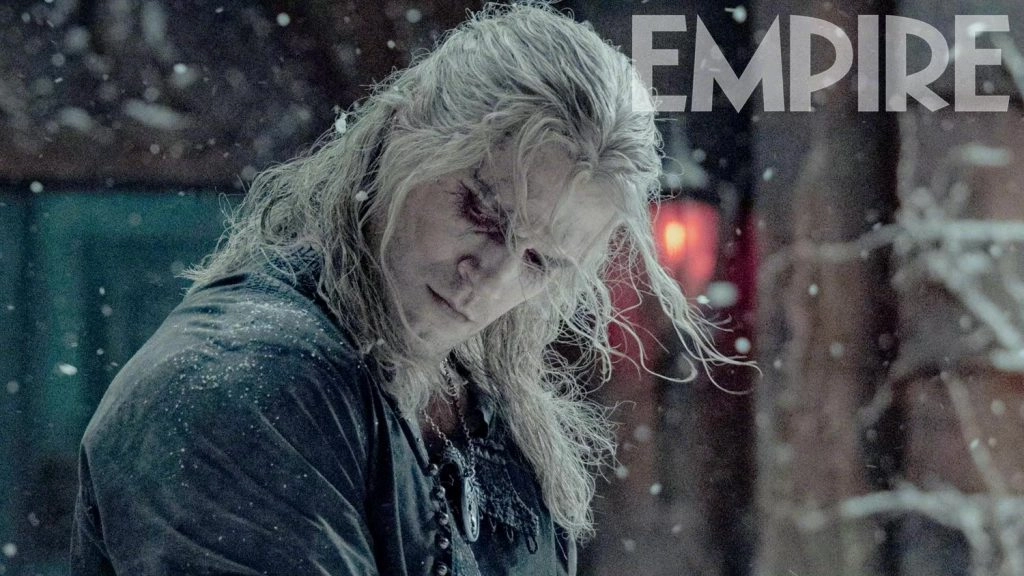The new stills of "The Witcher Season 2" are exposed, Geralt stands in the snow with swords in both hands!