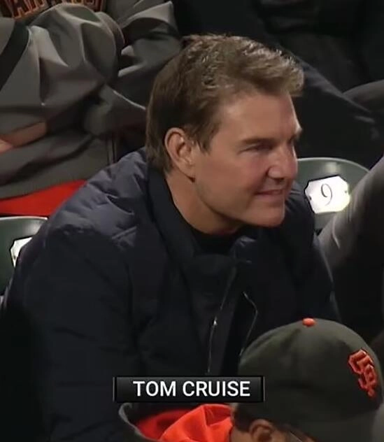 Tom Cruise's face got fat?