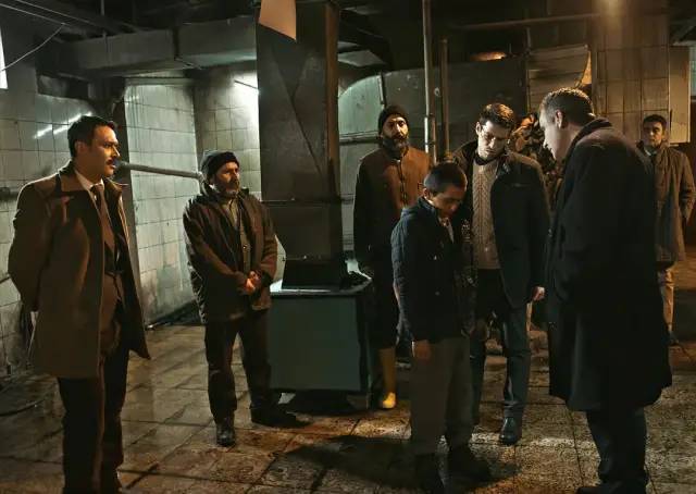 "Brother's Keeper": The film uses a seemingly everyday story to make a sharp satire on bureaucracy and authority!