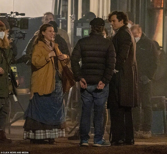 "Enola Holmes 2" set shot, Henry Cavill filming a drunk scene on the set