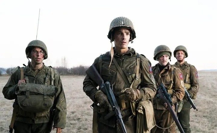 "Ghosts of War": A movie that you think is a war movie, looks like a ghost movie, but is actually a science fiction movie