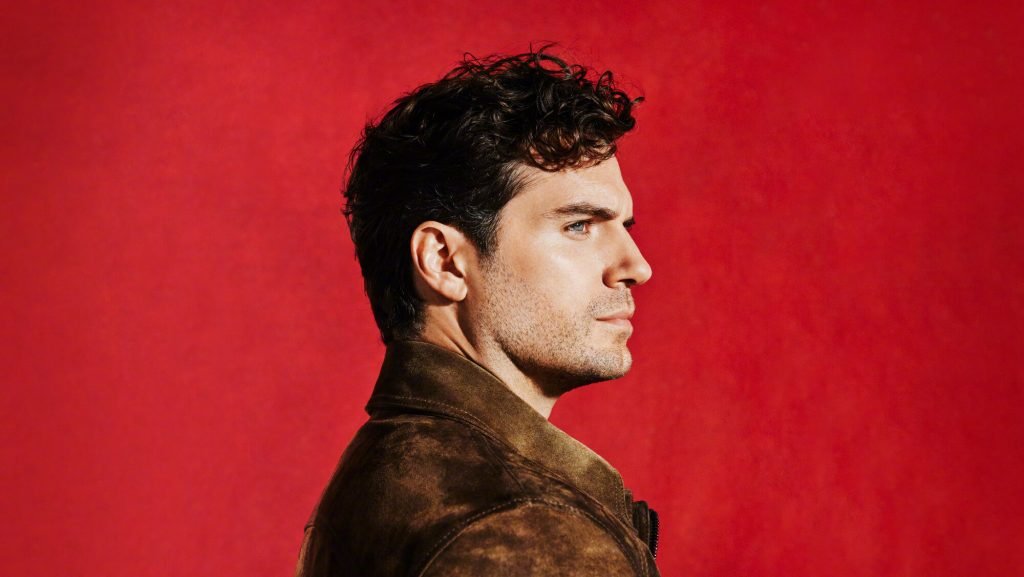 "Superman" Henry Cavill exposed his portrait photo, "I want to play Superman again if I have a chance"