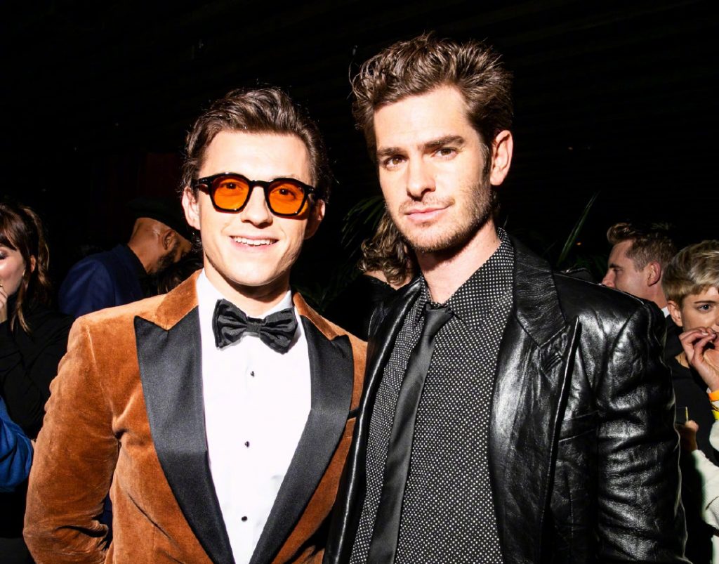 Two generations of "Spider-Man" are in the same frame! Andrew Garfield & Tom Holland embrace each other warmly