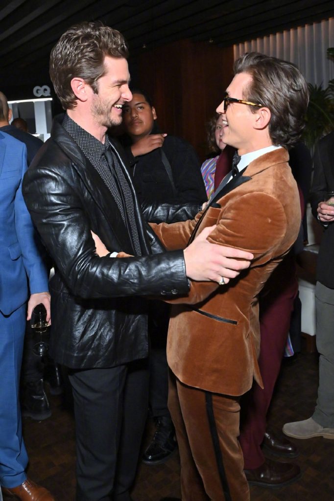Two generations of "Spider-Man" are in the same frame! Andrew Garfield & Tom Holland embrace each other warmly
