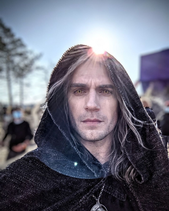 Henry Cavill shared photos of the shooting scene of "The Witcher Season 2", "Geralt" will be launched soon!