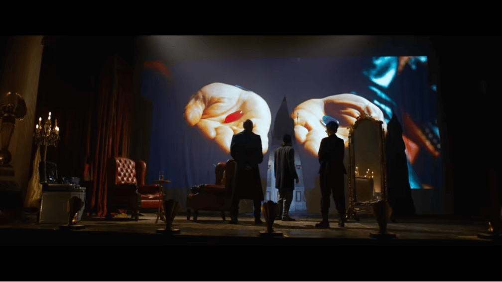 "The Matrix Resurrections" releases new trailer and IMAX poster