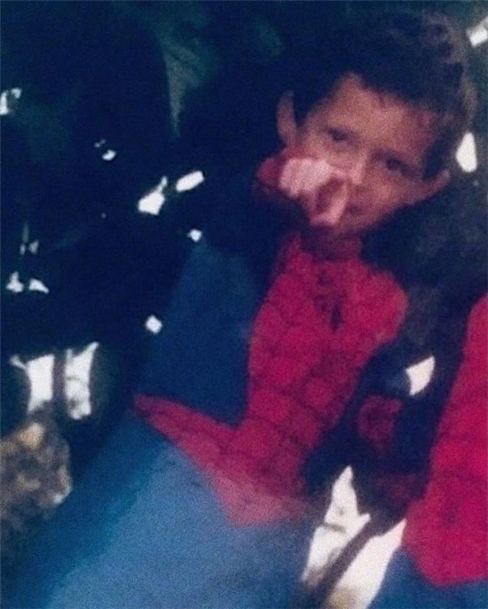 Zendaya shared Tom Holland's childhood photos, "Spider-Man: No Way Home" won high reputation