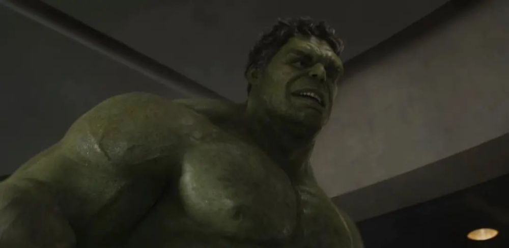Fans have begun to suggest that Marvel get a "three generations of Hulk in the same frame"!