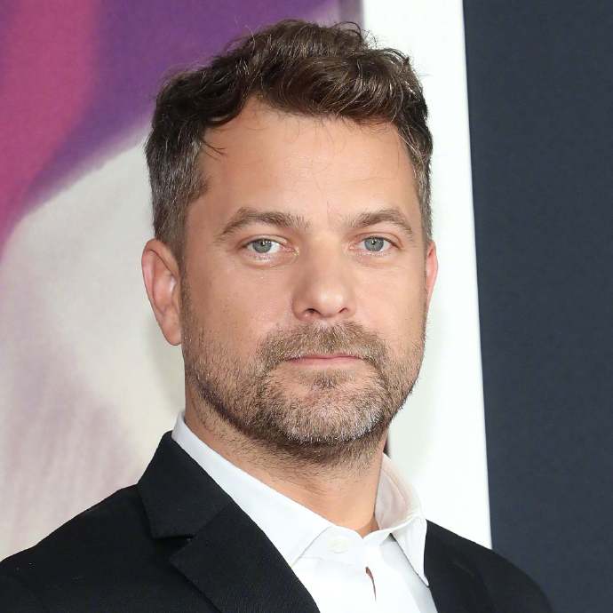 Joshua Jackson joins drama version of "Fatal Attraction" and collaborates with Lizzy Caplan