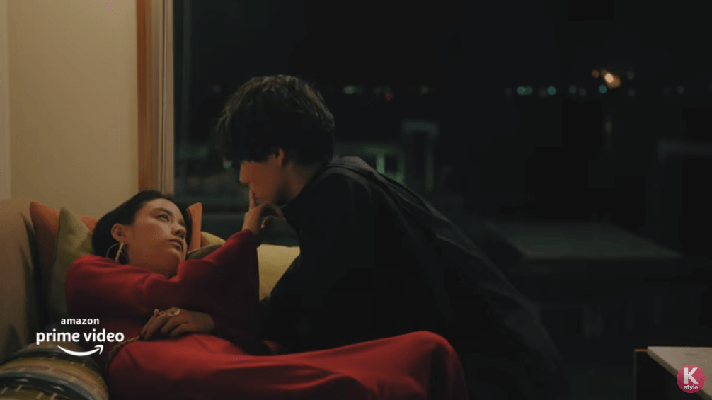 The Japanese drama version of 星から来たあなた released a preview it will be launched on Amazon on February 23 this year-11