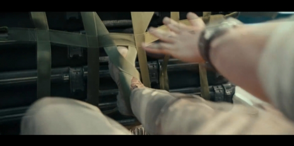 "Uncharted" releases "Plane Fight" segment, Tom Holland's super-burning action life and death duel