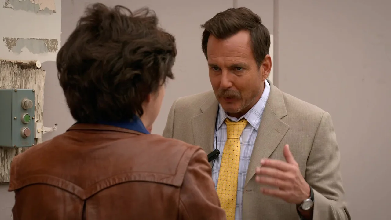 case-solving-comedy-murderville-releases-official-trailer-1