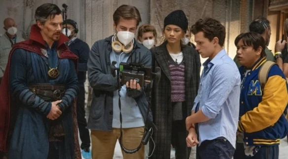 "Spider-Man: No Way Home" reveals new behind-the-scenes photos