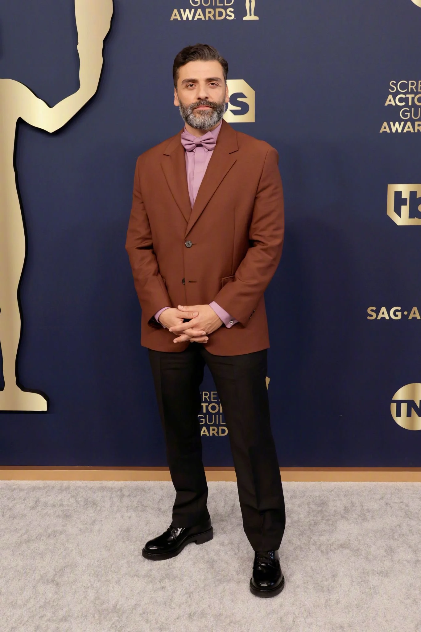 28th Screen Actors Guild Awards, Oscar Isaac debuts ​​​