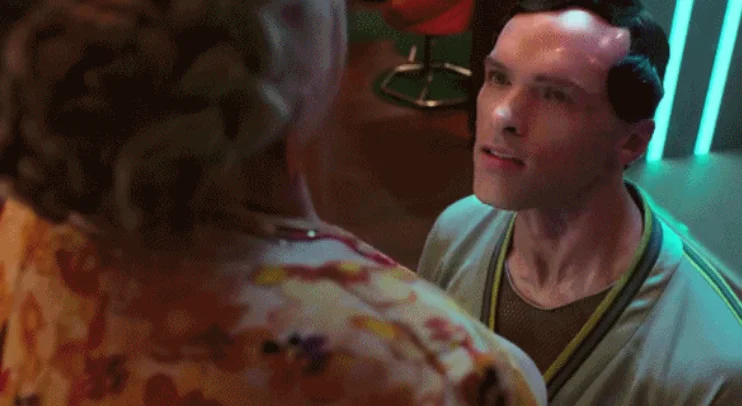 "Bigbug" Review: 2022 Netflix R-rated sci-fi comedy robot counterattacks humans!