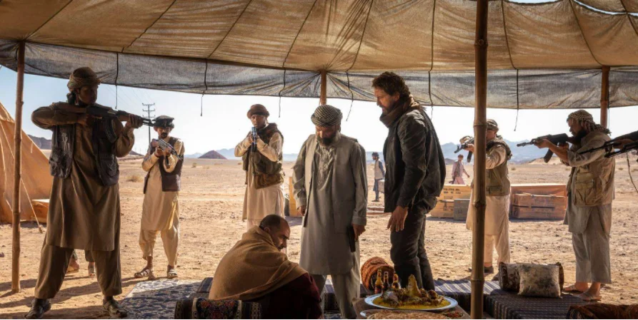 Gerard Butler's new film "Kandahar" released stills