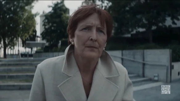 killing-eve-season-4-releases-official-trailer-agents-and-killers-love-and-kill-3