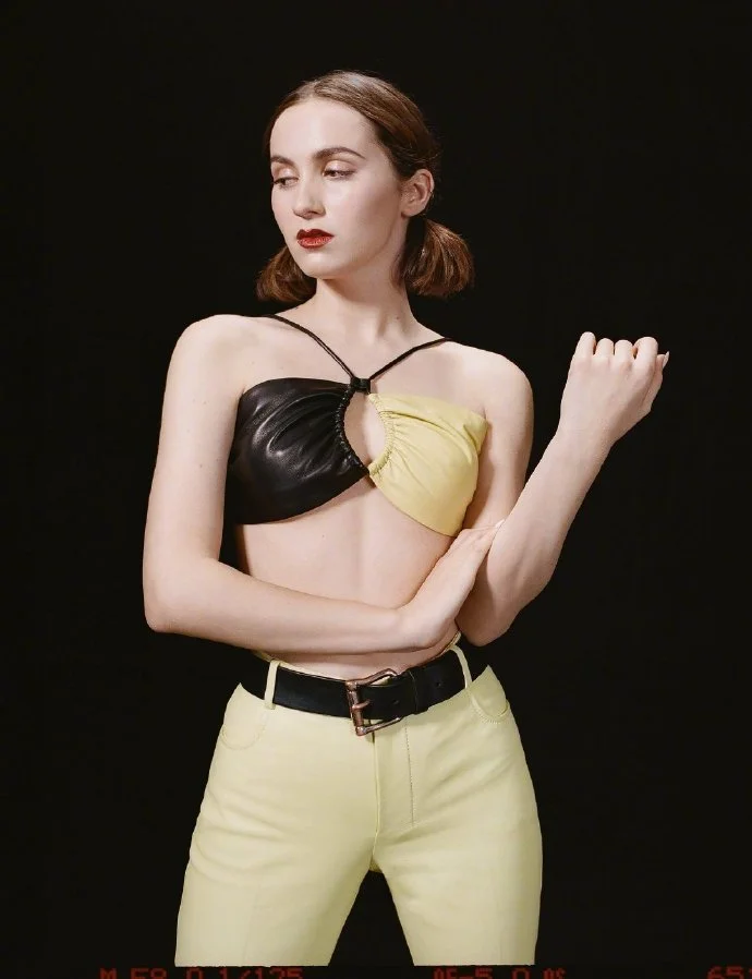 Maude Apatow ("Euphoria") Photo ​​​​, February issue of L'Officiel magazine US