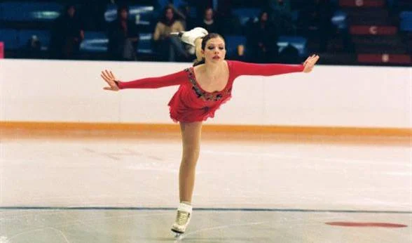 Passionate Winter Olympics, enjoy the speed and passion in ice and snow movies!