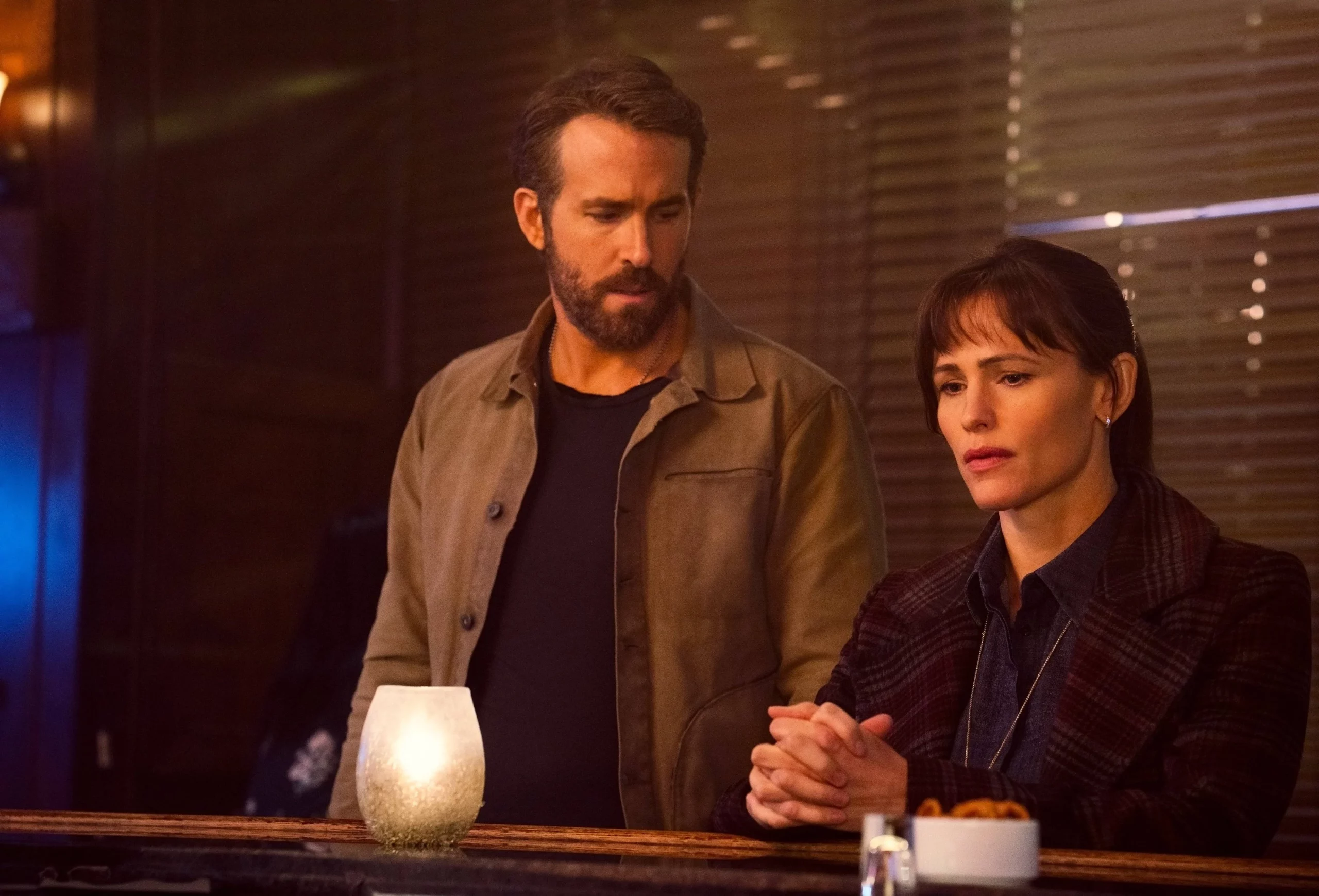 ryan-reynolds-time-travel-film-the-adam-project-released-new-stills-it-will-be-launched-on-netflix-on-march-11-2019-5