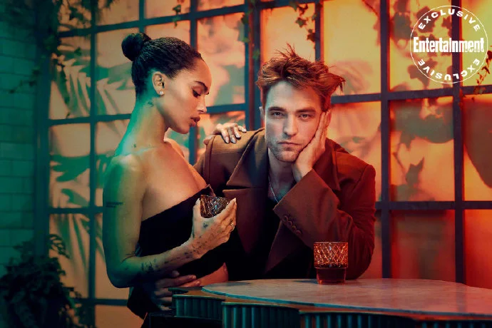 the-batman-robert-pattinson-and-zoe-kravitz-for-entertainment-weekly-photoshoot-6